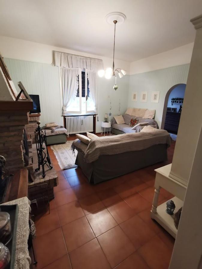 Appartamento La Casa Di Gim Lugo  Esterno foto